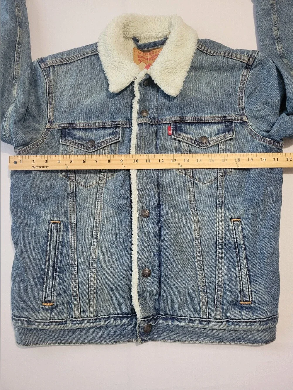 NWT Levi Strauss & Co. Denim Jean Sherpa Lined Type III Trucker Snap Jacket